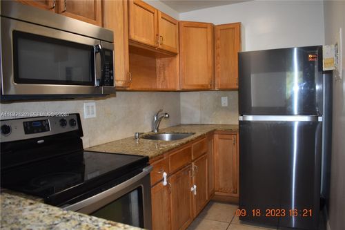 apt-304-1470 Ne 125th Ter, North Miami, FL, 33161-5259 | Card Image