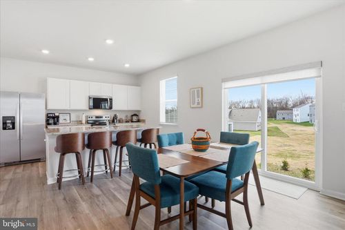 183 Riderwood Way, SHEPHERDSTOWN, WV, 25443-4938 | Card Image