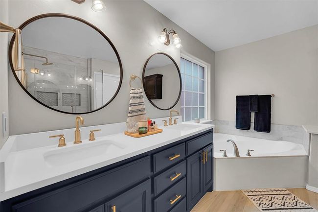 Primary Bathroom With Double Vanity | Image 22