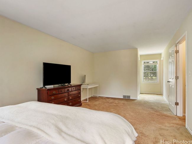5501 Abbey Dr, House other with 4 bedrooms, 3 bathrooms and 2 parking in McHenry IL | Image 14