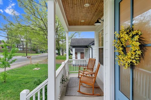 1627 11th Ave N, Nashville, TN, 37208-2005 | Card Image