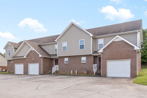 unit-b-545 Patriot Park Ct, Clarksville, TN, 37042-7197 | Card Image