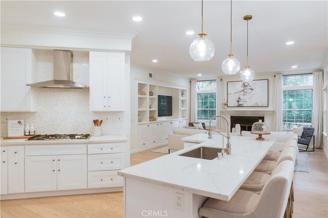 27153 Woodbluff Rd, House other with 5 bedrooms, 5 bathrooms and 3 parking in Laguna Hills CA | Image 11