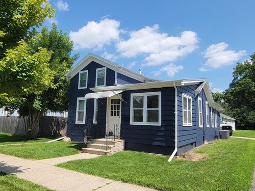 125 S 5th St, Delavan, WI, 53115-1809 | Card Image