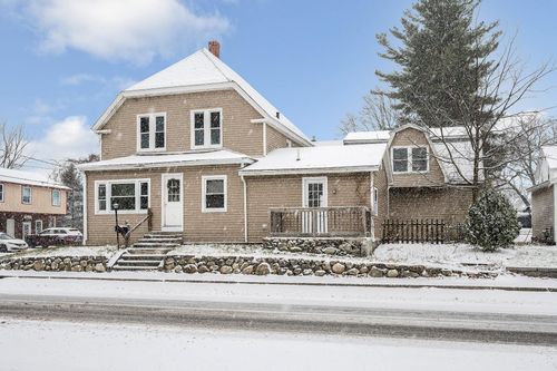 32 Crystal Ave, Derry, NH, 03038-1704 | Card Image