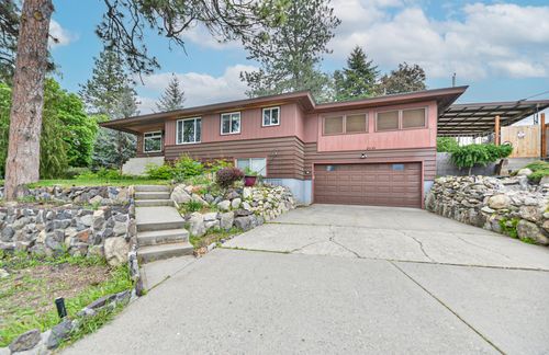 2033 S Rebecca St, Spokane, WA, 99223-5468 | Card Image