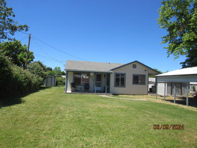 Dowell Rd, Grants Pass, OR 97527