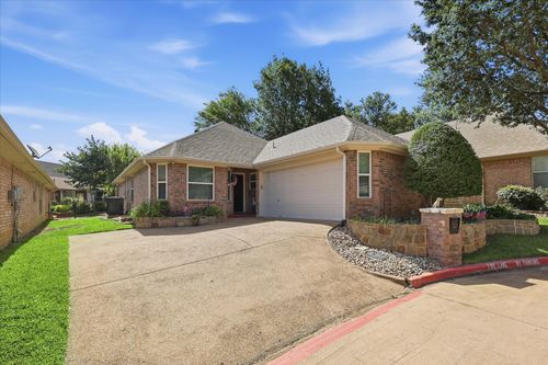 1506 Fiori Way, Euless, TX, 76039-4462 | Card Image