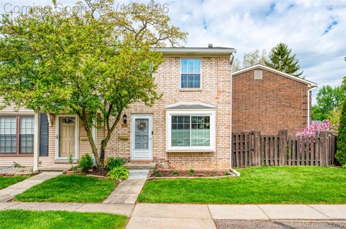 1821 Sheffield Dr, Ypsilanti, MI, 48198-3635 | Card Image