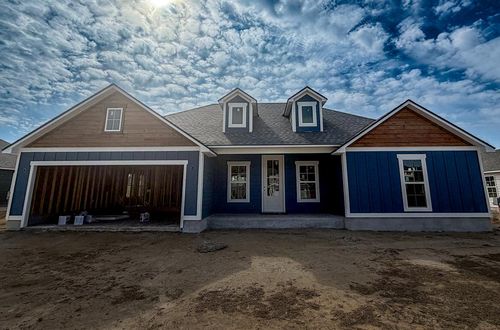 326 Barfield St, Hahira, GA, 31632-1404 | Card Image