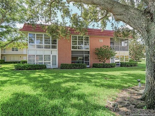 apt-205-98 Spring Lake Dr, VERO BEACH, FL, 32962-3046 | Card Image