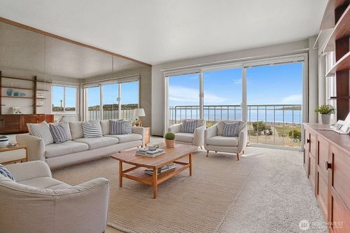 apt-202-1156 Alki Ave Sw, Seattle, WA, 98116-1875 | Card Image