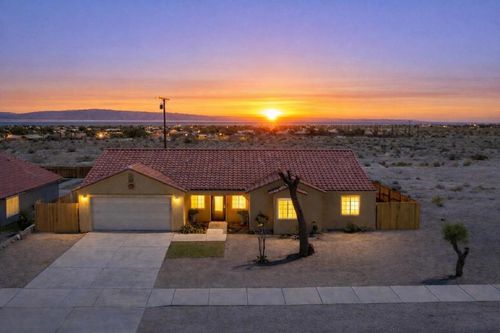 2778 Calhoun St, Thermal, CA, 92274-8535 | Card Image