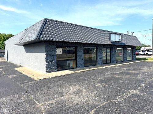 3339 E Nettleton Ave, Jonesboro, AR, 72401-5521 | Card Image
