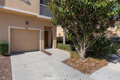 2-203-3815 Parkridge Circle, Sarasota, FL, 34243 | Card Image