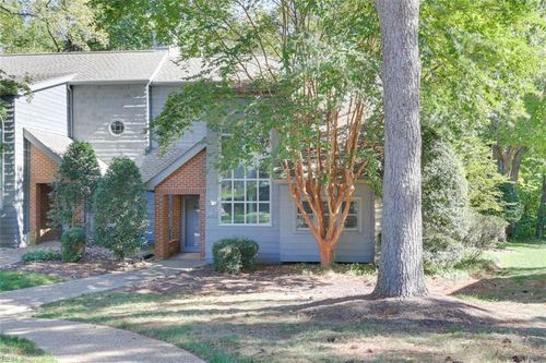 214 Archers Mead, Williamsburg, VA, 23185-6526 | Card Image