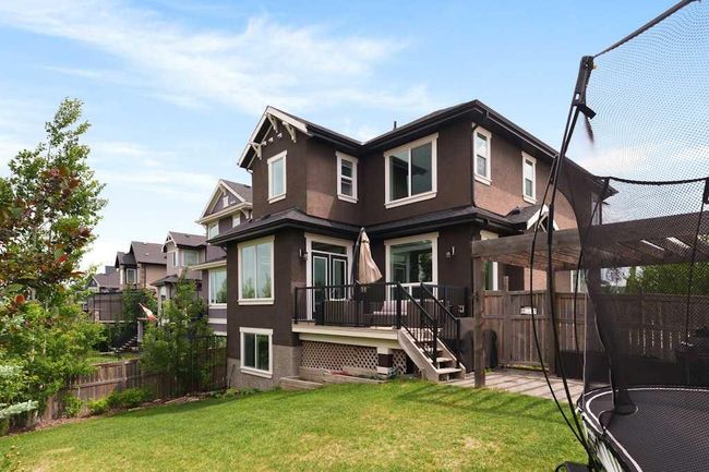 12134 Valley Ridge Dr Nw, House other with 4 bedrooms, 4 bathrooms and 6 parking in Calgary AB | Image 21