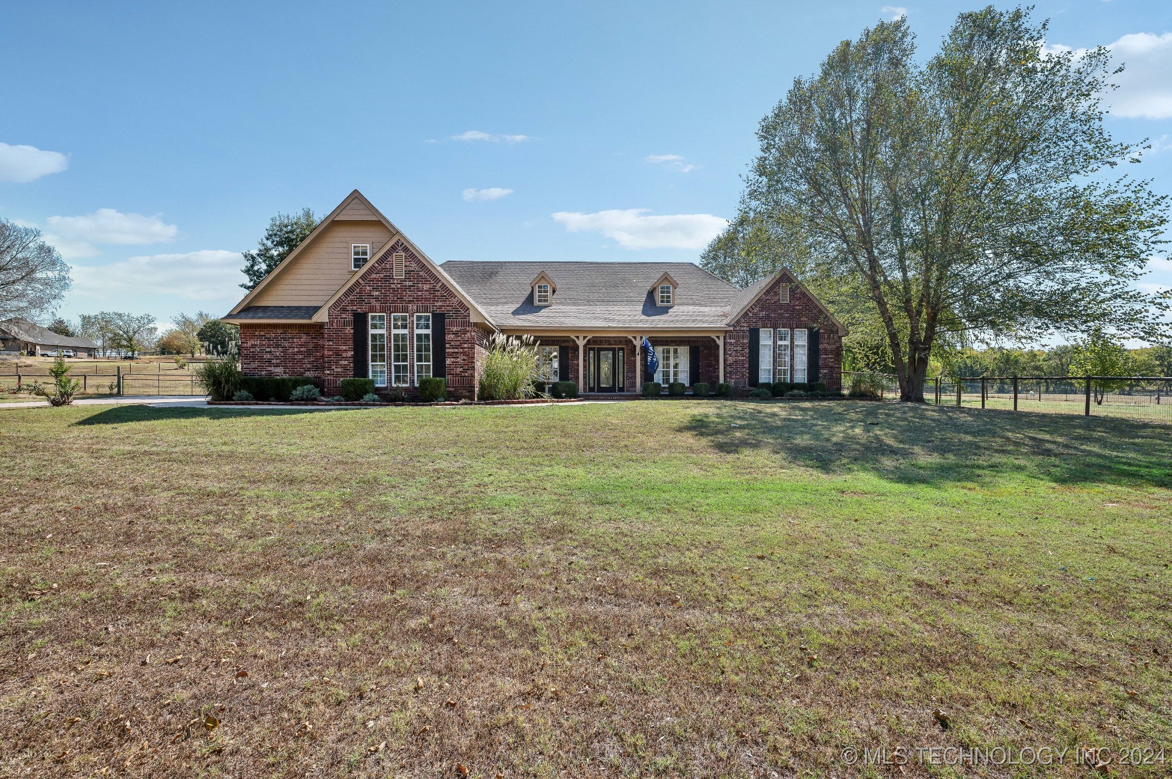 Pueblo Rd, Claremore, OK 74017