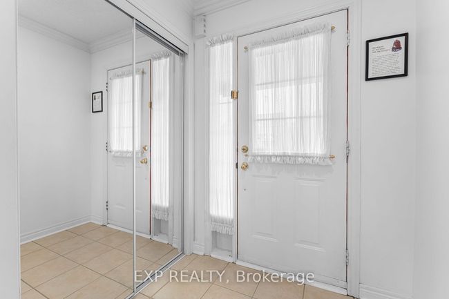 16 La Pinta St, House attached with 3 bedrooms, 3 bathrooms and 2 parking in Maple ON | Image 6