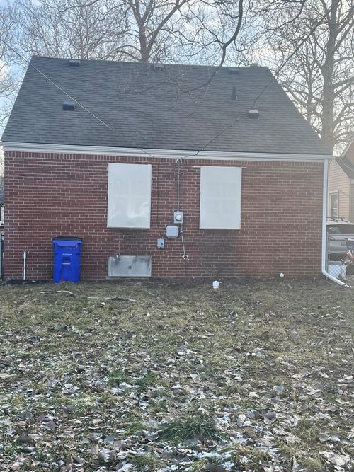 18445 Ardmore St, Detroit, MI, 48235-2533 | Card Image