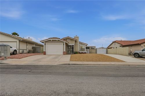 1011 Timberline Ct, Henderson, NV, 89015-5261 | Card Image