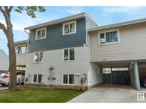 239 Callingwood 2 Nw, Edmonton, AB, T5T1A3 | Card Image