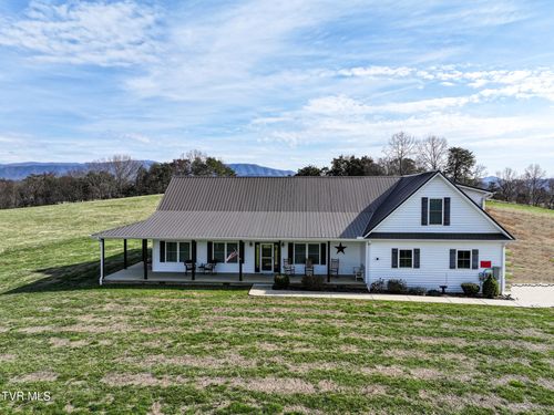 2905 Sunnyside Rd, Greeneville, TN, 37743-4303 | Card Image