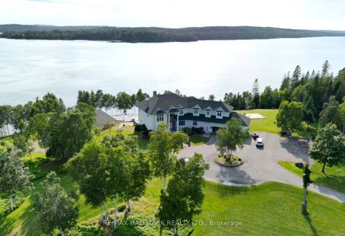 434 Hills Point Rd, Oak Bay, NB, E3L4K5 | Card Image