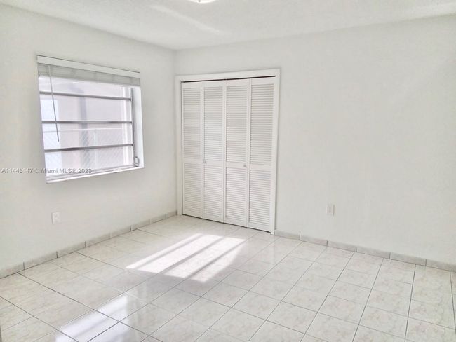 0 - 3304 Sw 23rd St, Home with 3 bedrooms, 2 bathrooms and null parking in Miami FL | Image 6
