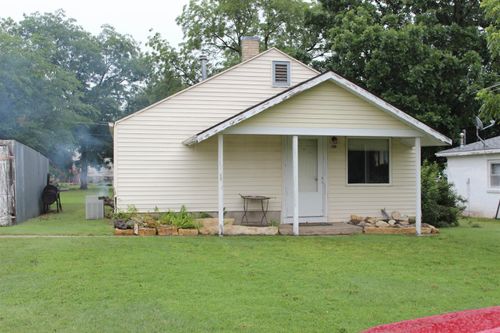 209 West St, Ellsworth, KS, 67439-4227 | Card Image