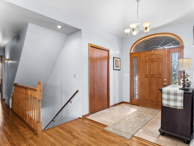 3201 Rolling Hills Dr, House other with 4 bedrooms, 3 bathrooms and null parking in Manitowoc WI | Image 8