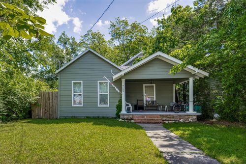 725 S Walnut St, Sherman, TX, 75090-7930 | Card Image