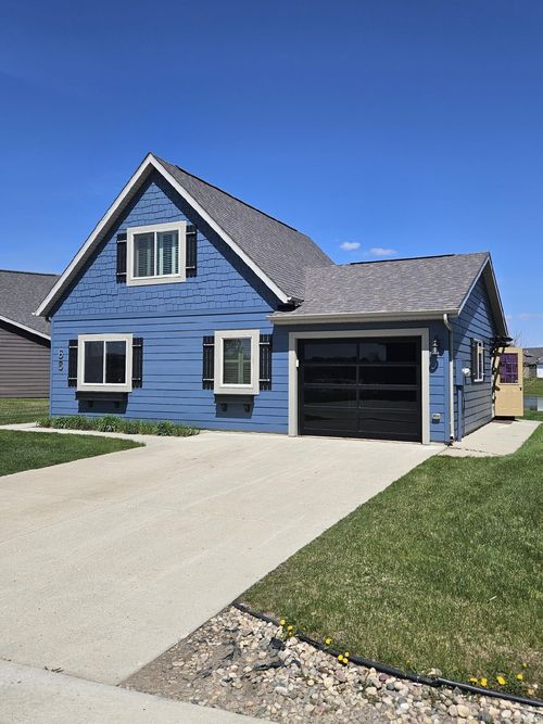 290 240th Ave, Arnolds Park, IA, 51331 | Card Image