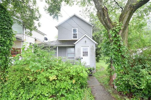 420 Tanner St, Sharon, PA, 16146-3553 | Card Image