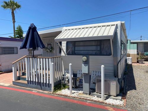 spc-103-900 N Cleveland St, Oceanside, CA, 92054-2179 | Card Image