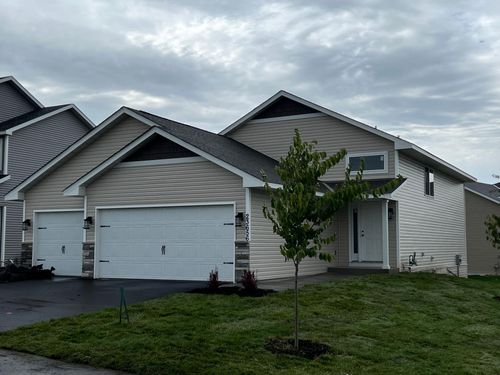 23648 Lily St Nw, Saint Francis, MN, 55070-5516 | Card Image
