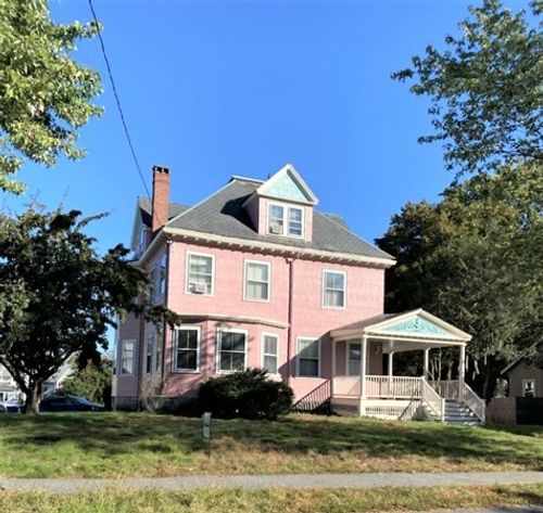 apt-1r-31 Auburn St, Newton, MA, 02465-2233 | Card Image