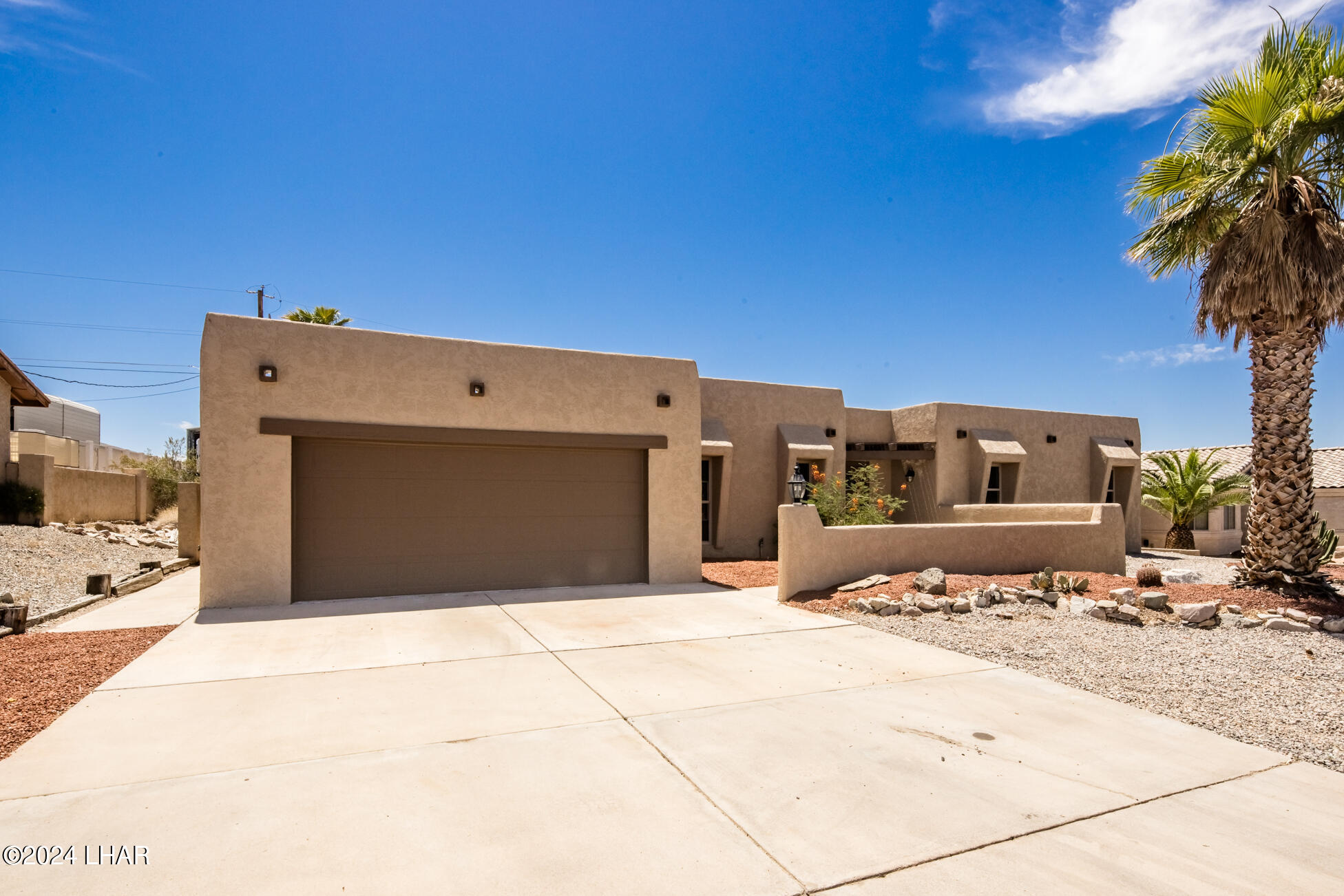 Bluegrass Dr, Lake Havasu City, AZ 86406