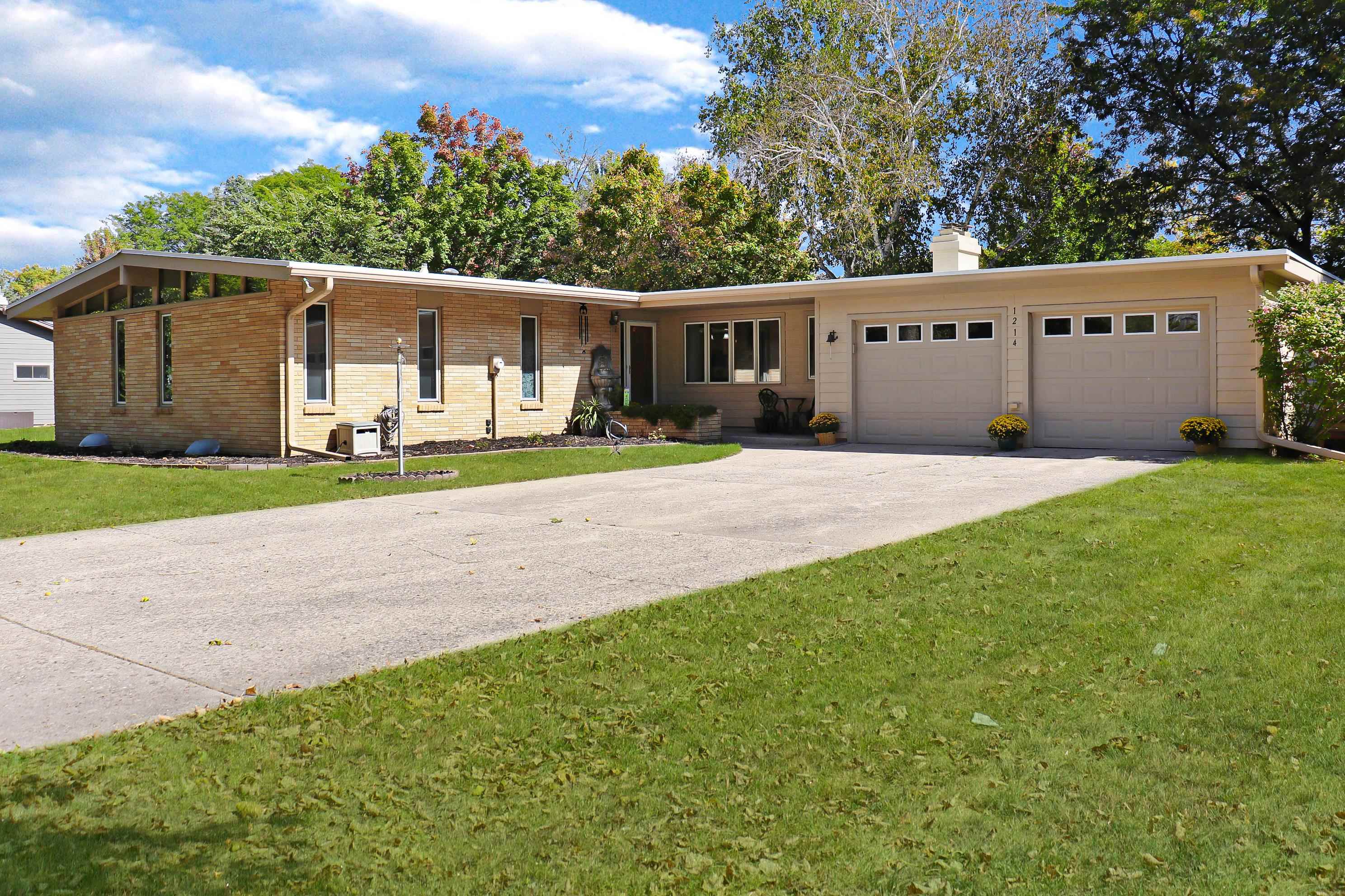 Country Club Dr, Spencer, IA 51301