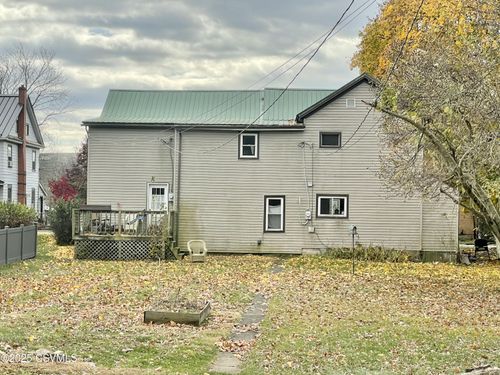 209-207209 Front St, New Berlin, PA, 17855-8033 | Card Image