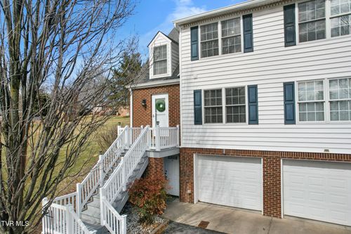 127-127 Smartview Ln, Abingdon, VA, 24210-2371 | Card Image