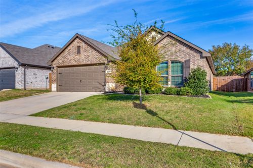 4228 Ambergate Dr, Crowley, TX, 76036-8404 | Card Image