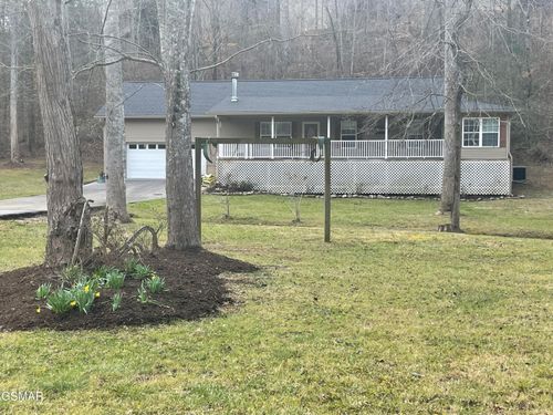 583 Loraine St, Pigeon Forge, TN, 37863-3237 | Card Image