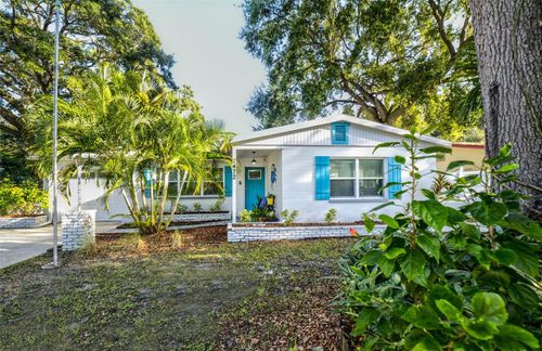 2472 Whitman St, CLEARWATER, FL, 33765-4342 | Card Image