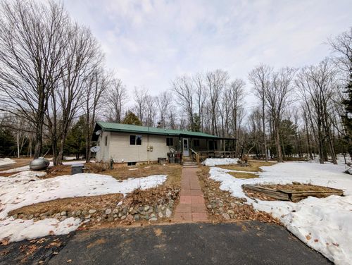 W2371 N Newman Lake Rd, Park Falls, WI, 54552-7438 | Card Image