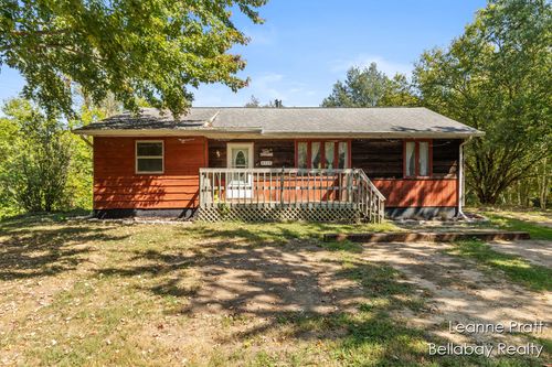 4115 Osborne Rd, Delton, MI, 49046-9532 | Card Image