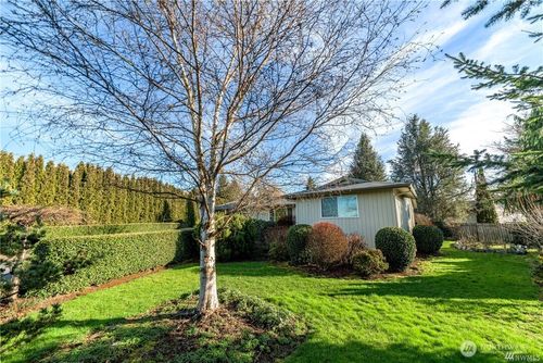 2102 Margaret Pl, Mount Vernon, WA, 98273-2301 | Card Image