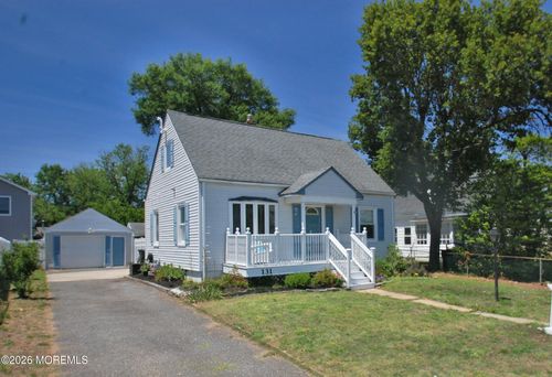 131 Laurel Ave, Hazlet Township, NJ, 07734-2950 | Card Image