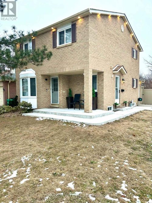6395 Millers Grove, Mississauga, ON, L5N3M5 | Card Image