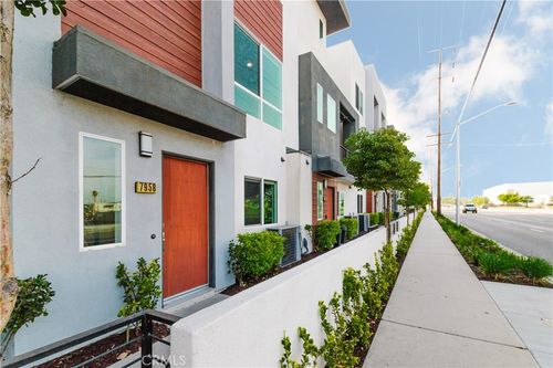 7958 Telegraph Rd, Downey, CA, 90240-2138 | Card Image
